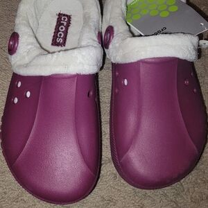 CROCS Plum Fleece-Lined Clogs